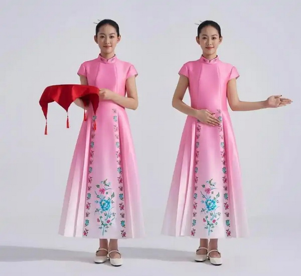 第十五屆全運(yùn)會(huì)頒獎(jiǎng)禮服發(fā)布：馬面裙、三藍(lán)繡、旗袍領(lǐng)，非遺元素彰顯灣區(qū)魅力